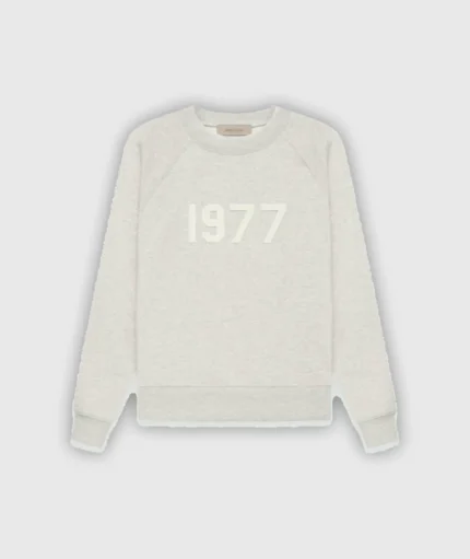 Essentials Crewneck 1977 Sweatshirt Gray